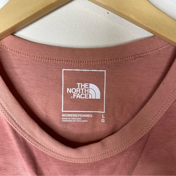 The North Face Pink Crop Top Tee Shirt Size Large - Picture 3 of 4
